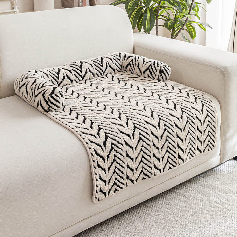 Peluş Kaymaz Evcil Hayvan Yatağı & Minderi